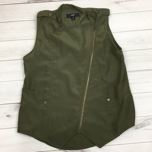Mossimo army green vest